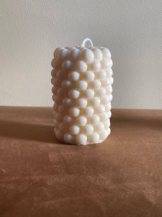 La Perla | bubbled pillar candle