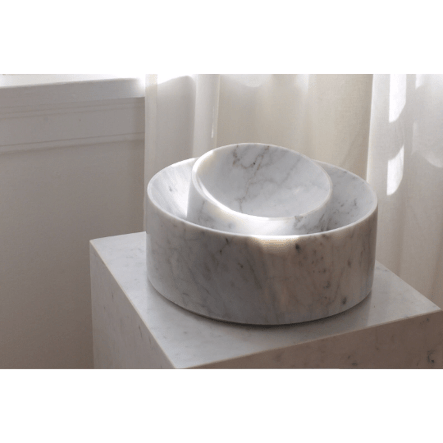 
                  
                    Large Empress Green Marble Deep Dish - Curated Home Decor
                  
                