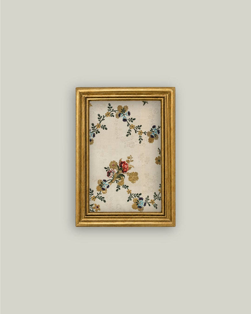 Gold Trim Frame: 4x6