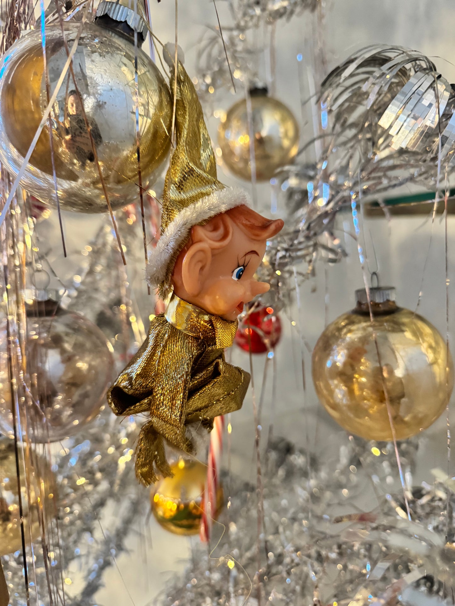 Vintage Knee Hugger Pixie Elf