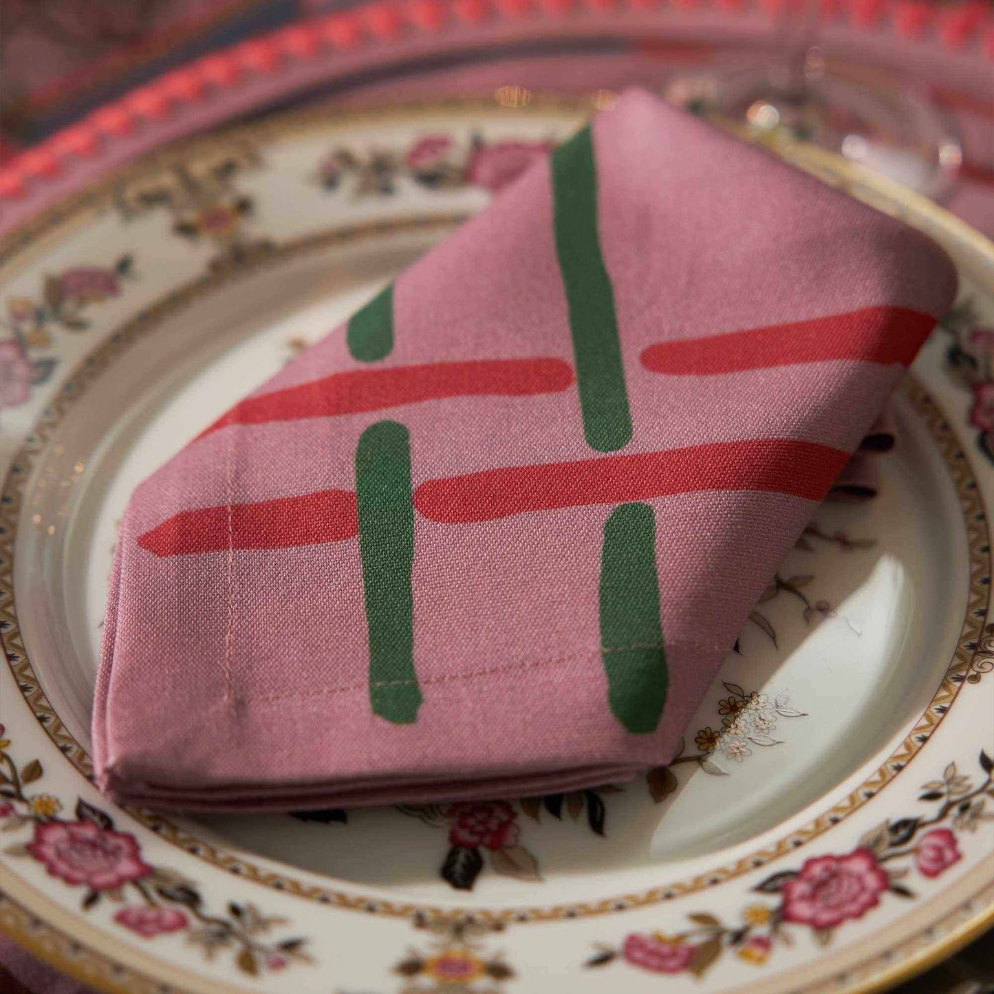 
                  
                    Modern Stripe Cotton Napkins – Set of 6 - Curated Home Decor
                  
                