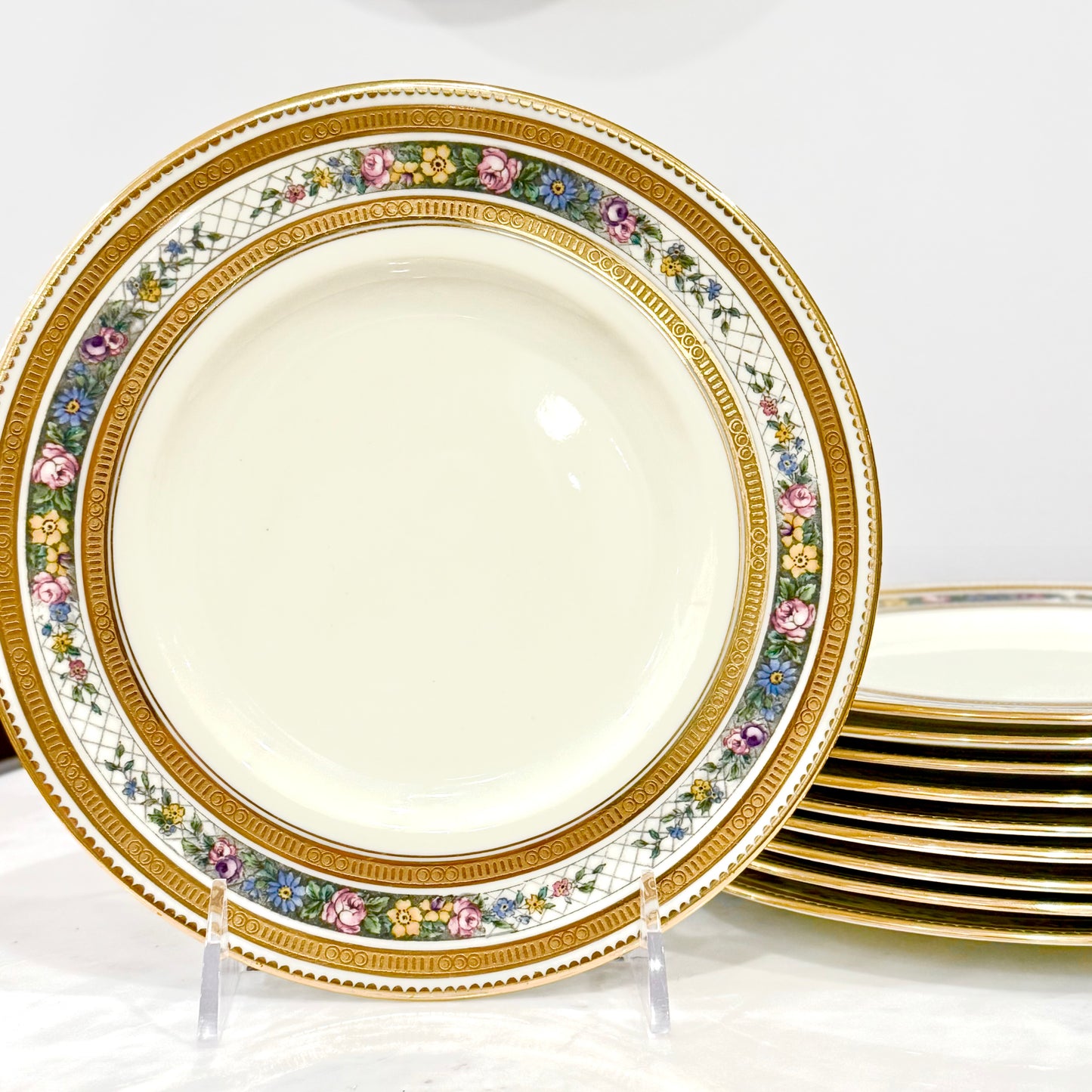 Vintage WH Grindley & Co Fine China Luncheon Plates“ Set of 10 - Curated Home Decor