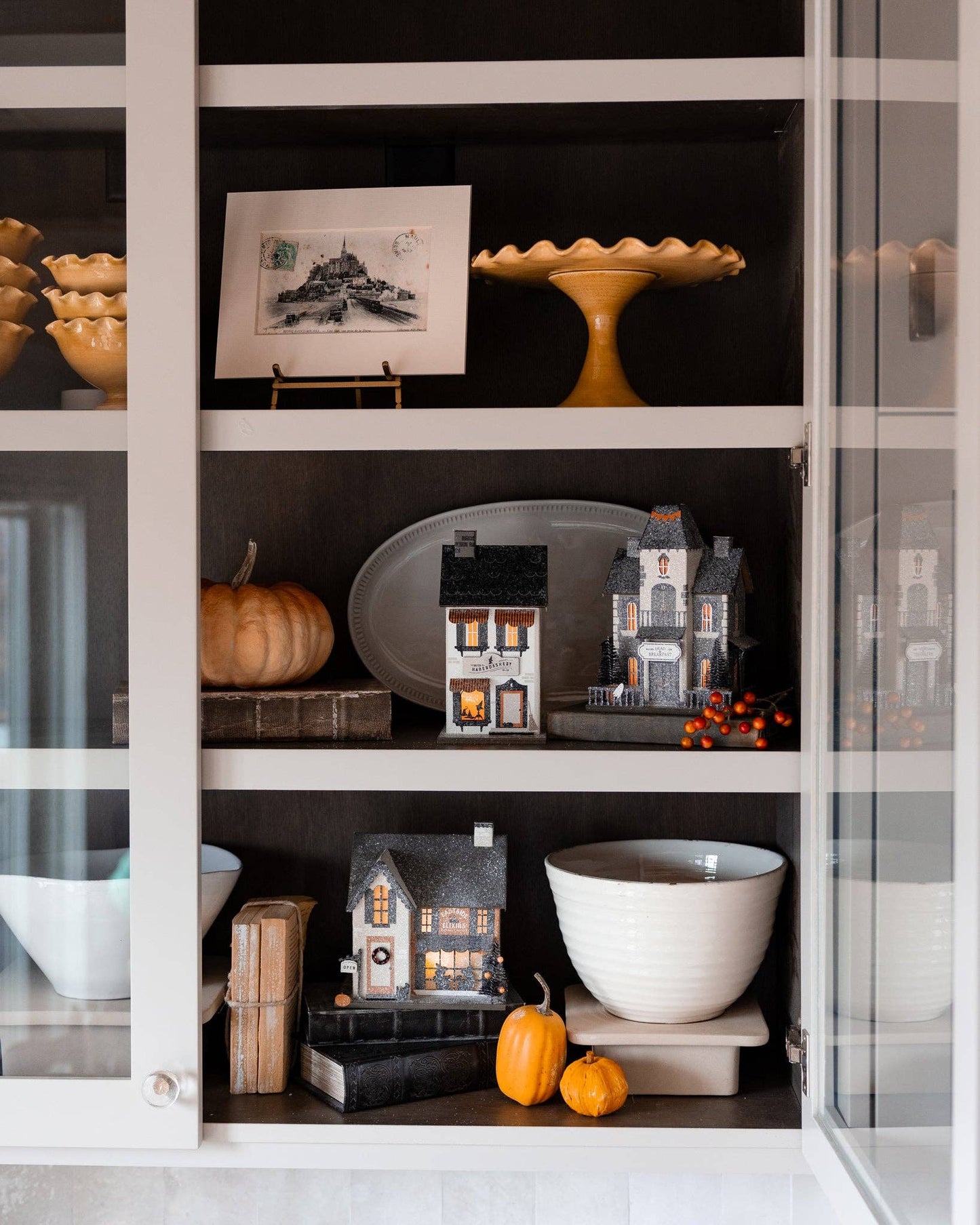 HVL1250 - Dead & Breakfast Haunted Village Decor - Curated Home Decor