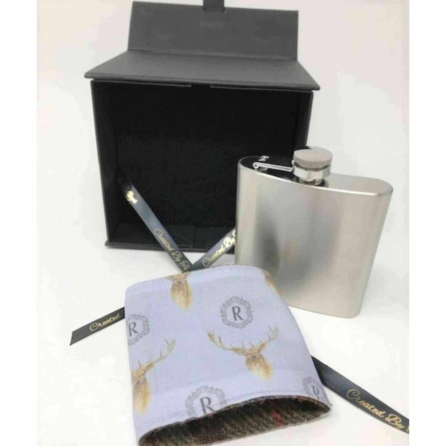 
                  
                    6oz Harris Tweed Hip Flask - Blackwatch Tartan - Curated Home Decor
                  
                