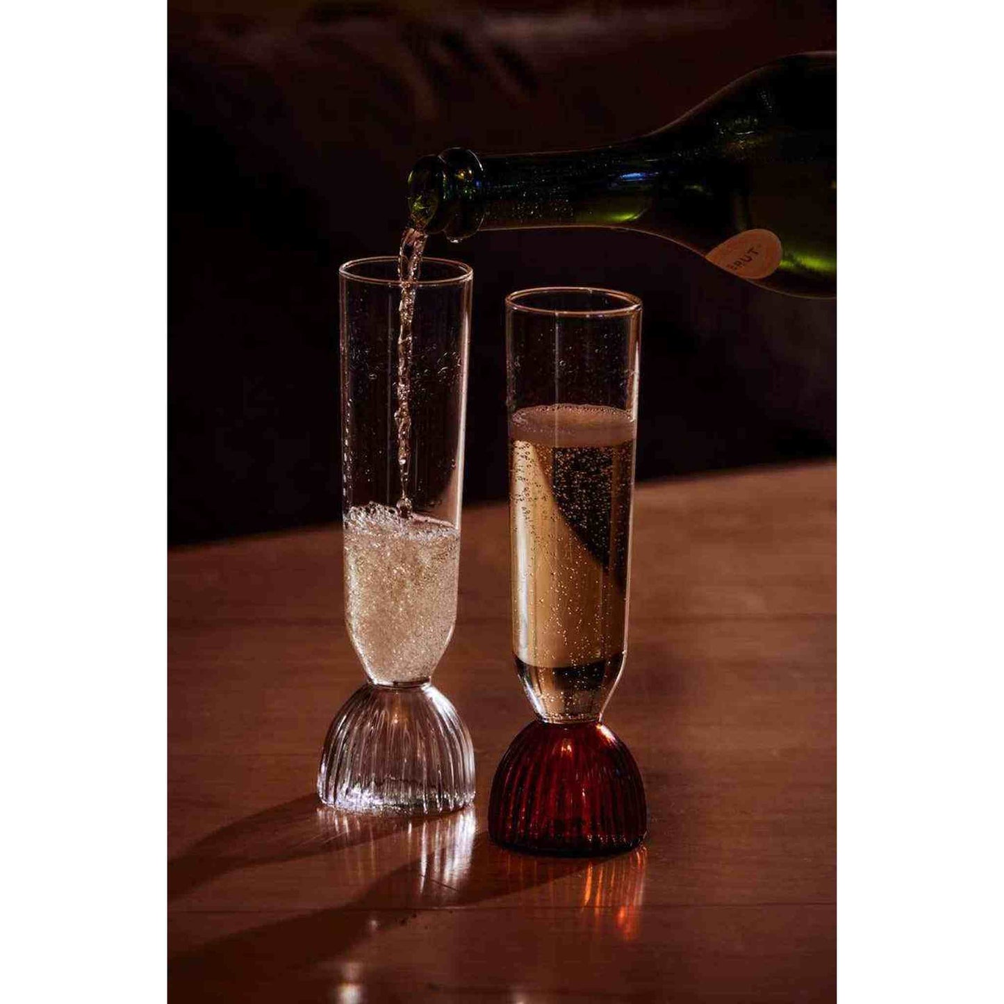 Set of 2 Amber Kairos Champagne Flutes with scalloped base and clear top