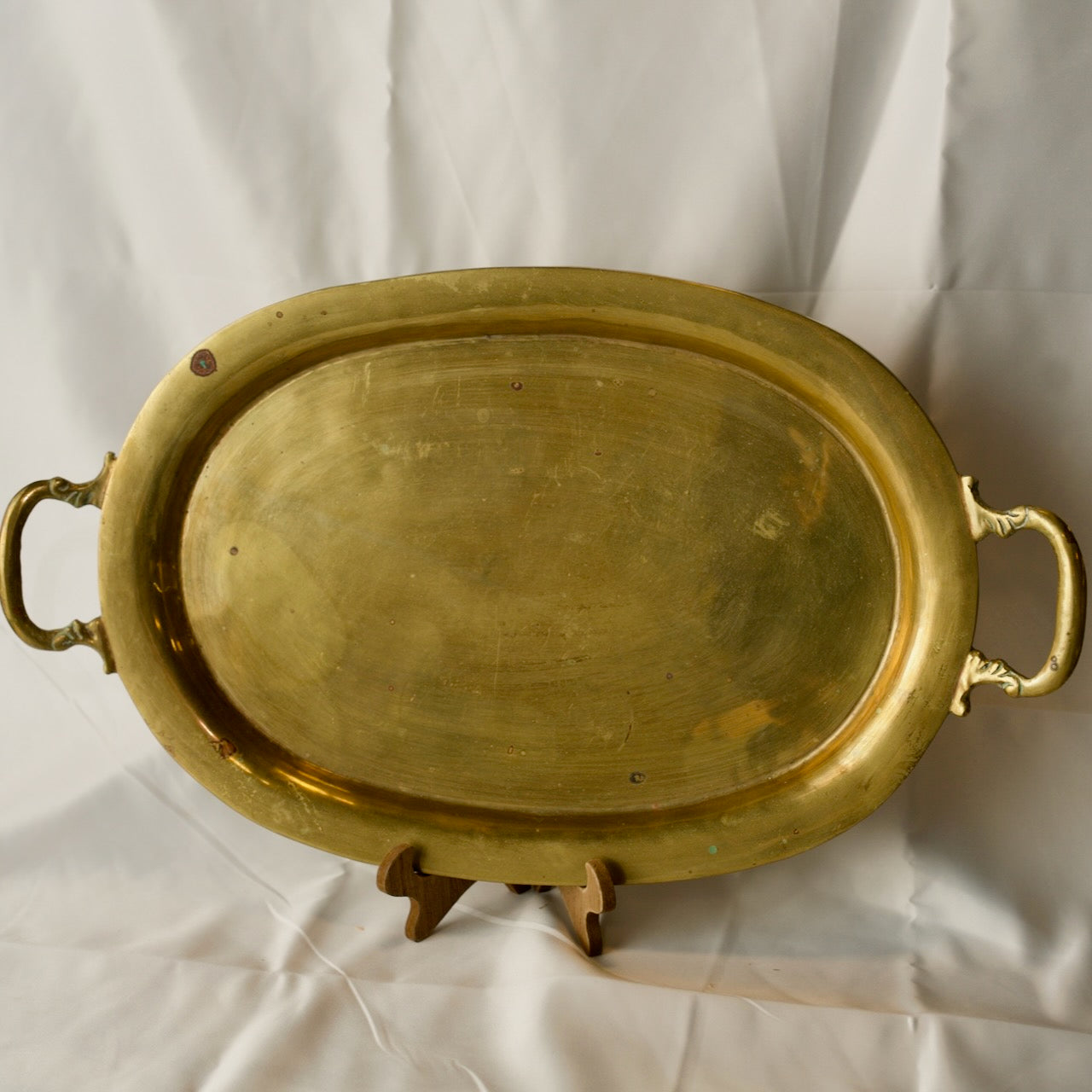Vintage Brass Serving Tray with Handles – 17" Oval