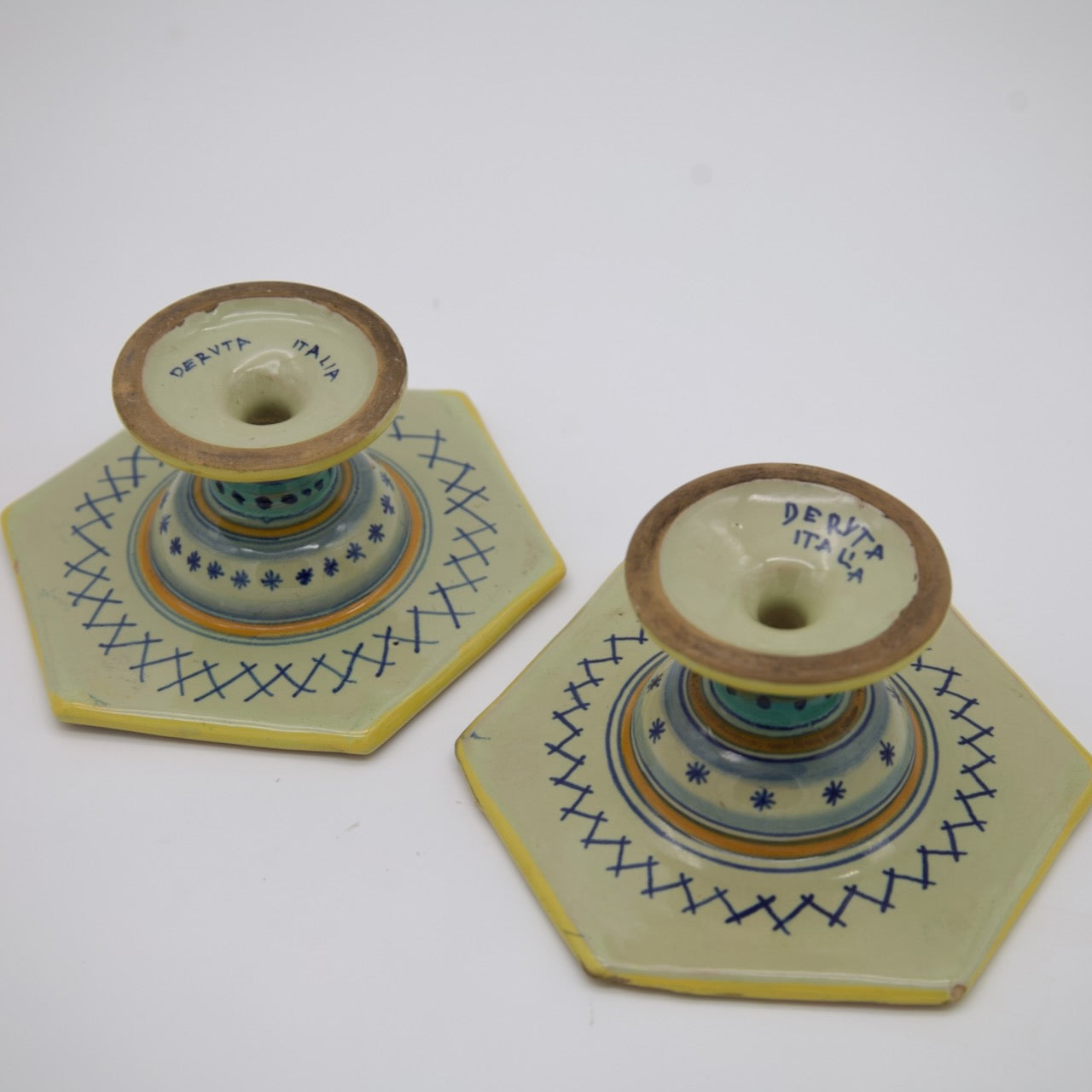 Vintage Set of 2 Italian Provincial Deruta Hand-Painted Ceramic Holders