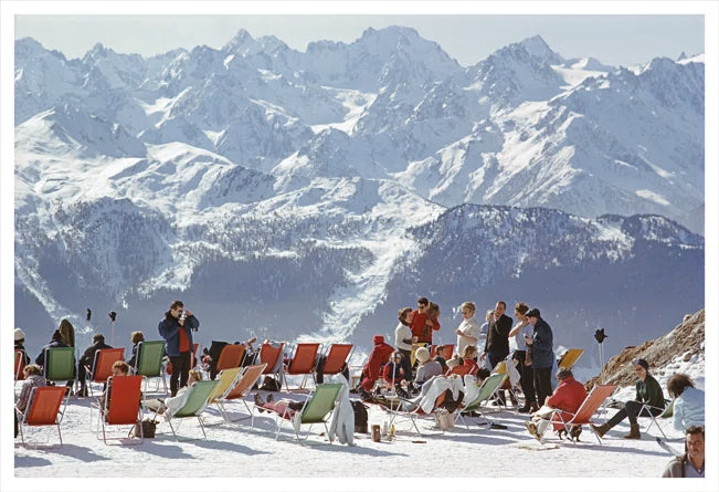 Lounging in Verbier by Slim Aarons "60x40"