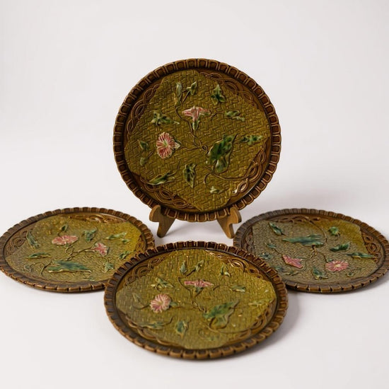 Set of 4 Vintage Morning Glory Majolica Plates