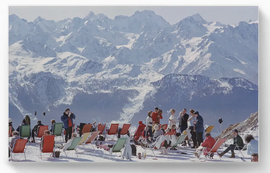 Lounging in Verbier by Slim Aarons "60x40"