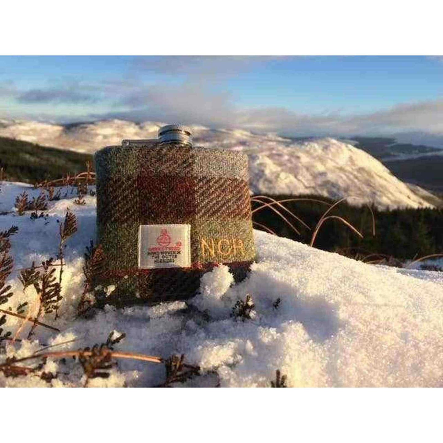 
                  
                    6oz Harris Tweed Hip Flask - Blackwatch Tartan - Curated Home Decor
                  
                