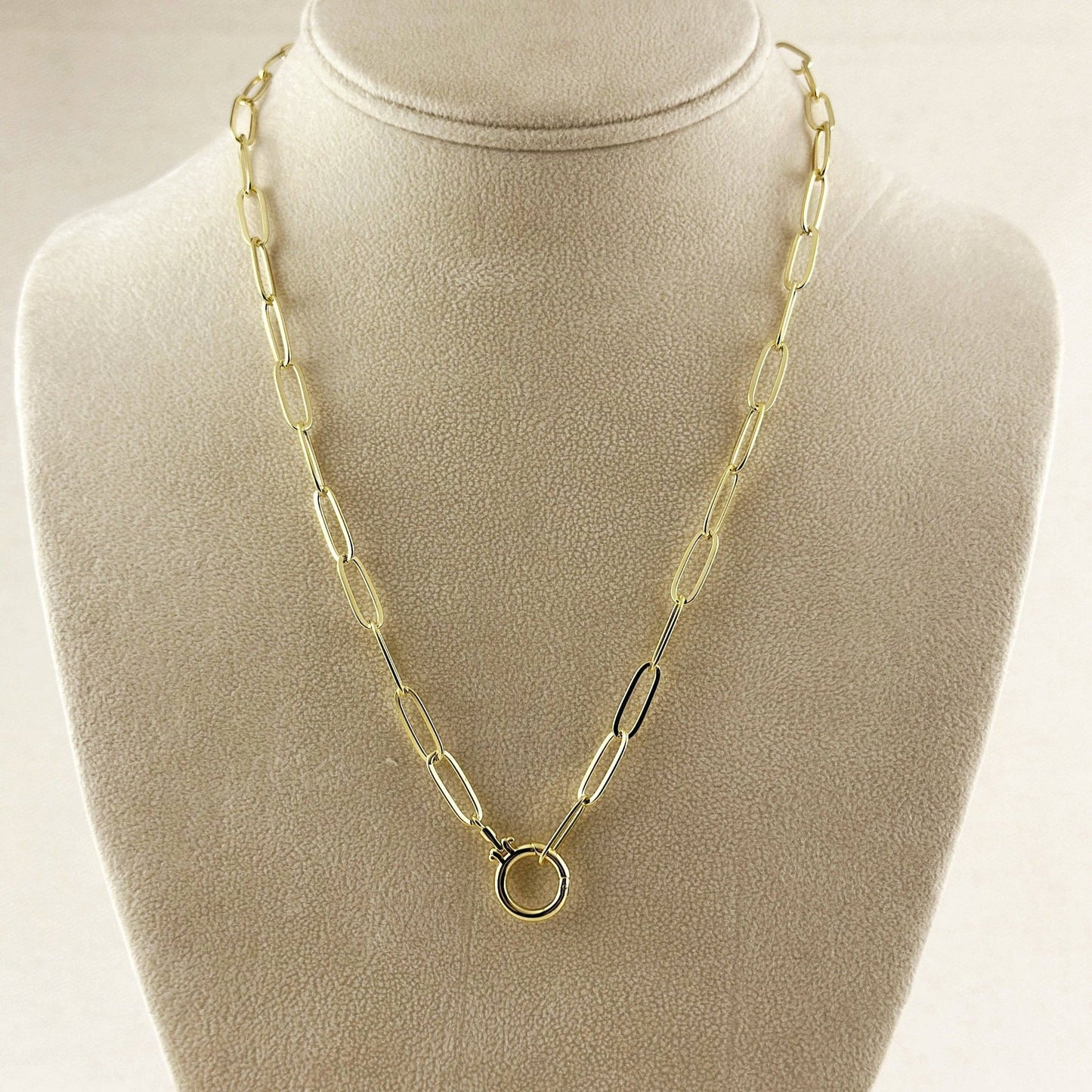 
                  
                    18k Gold Filled Paperclip Chain With Round Clicker Clasp Necklace - Curated Home Decor
                  
                