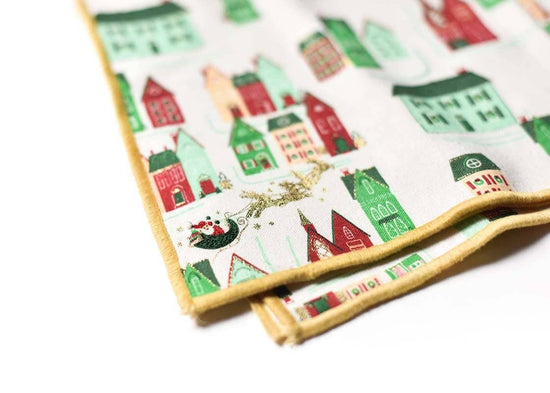 Flying Santa Dinner Napkins Set of 4