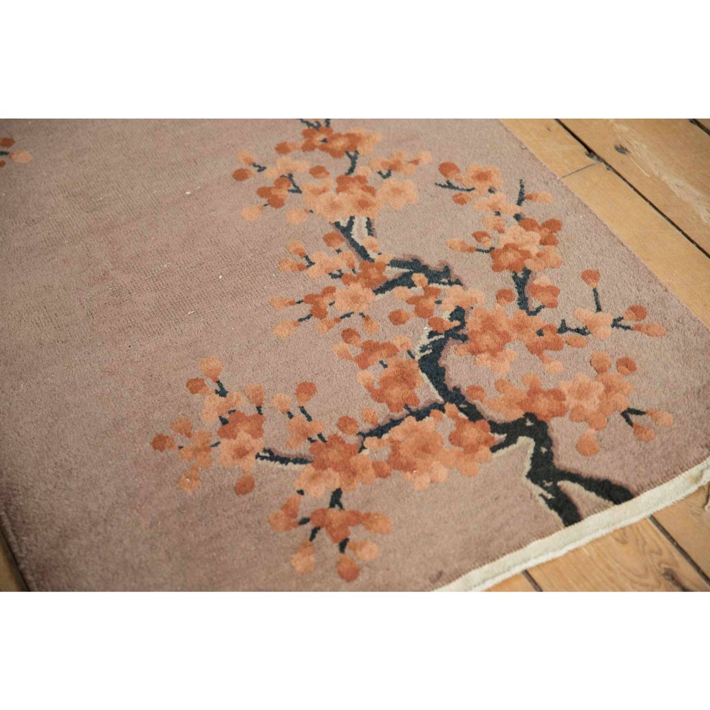 
                  
                    Vintage Dusty Mauve Art Deco Rug – Collected Accent (2’6” x 4’3”) - Curated Home Decor
                  
                