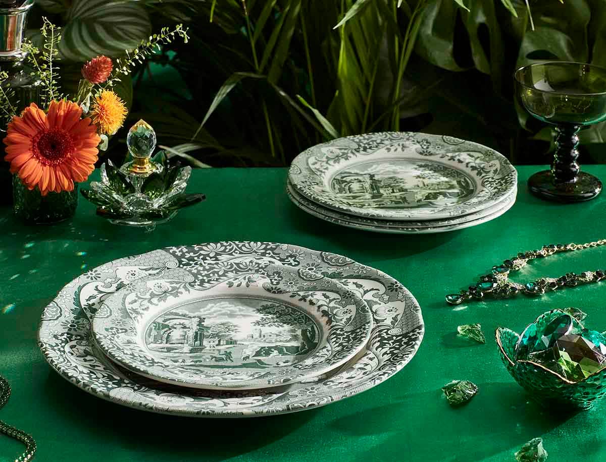
                  
                    Heritage Green Italian BREAD & BUTTER PLATE 6.5" - Curated Home Decor
                  
                