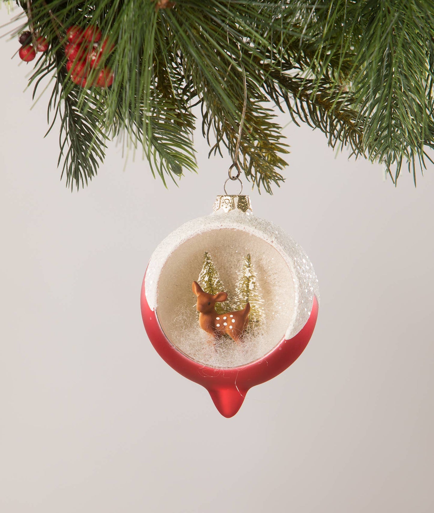 Retro Deer Indent Ornament - Curated Home Decor