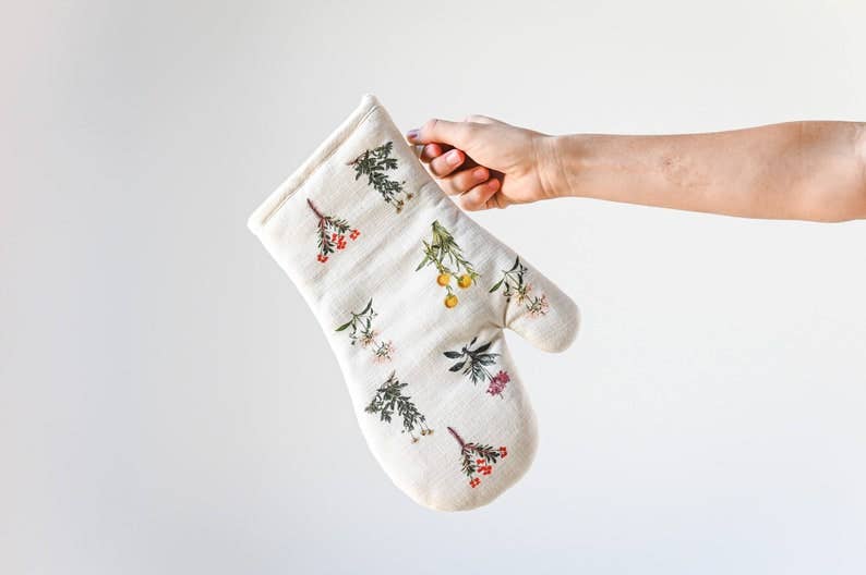 Flora Oven Mitt - Curated Home Decor