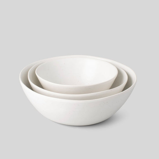 The Nested Serving Bowls: Speckled White